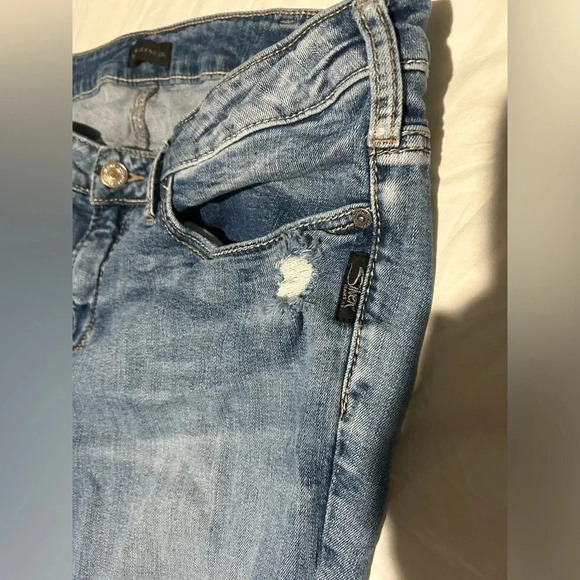 Silver jeans Elyse ankle slim plus size 18 L27 midrise distressed - Picture 2 of 4